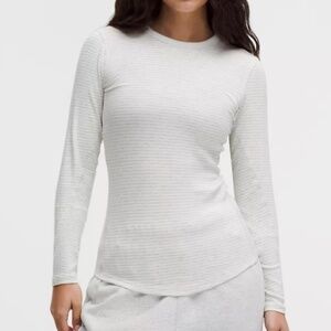 LULULEMON Hold Tight Long Sleeve T-shirt.NWOT.
